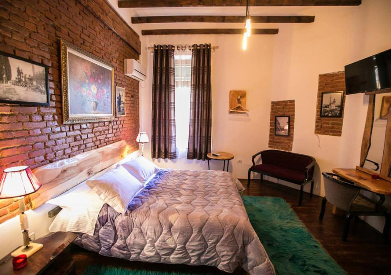 Hotel Vila 1928 Tirana Esterno foto